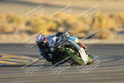 media/Nov-17-2024-CVMA (Sun) [[1fec520723]]/Race 18-Supersport Middleweight/